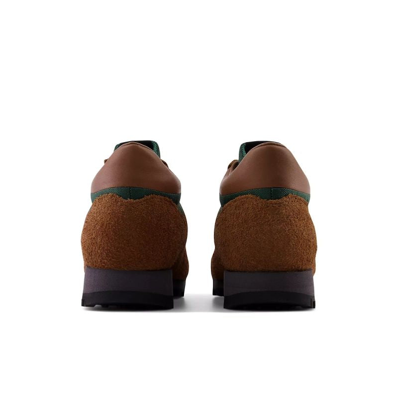 New Balance UALGSBG Shoes