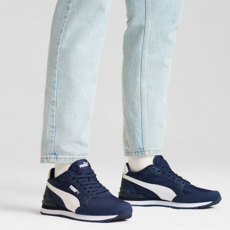 Puma ST Runner v4 NL Club M shoes 39906907