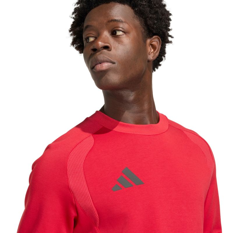 adidas Tiro 26 Travel Crew men's sweatshirt red KD3324