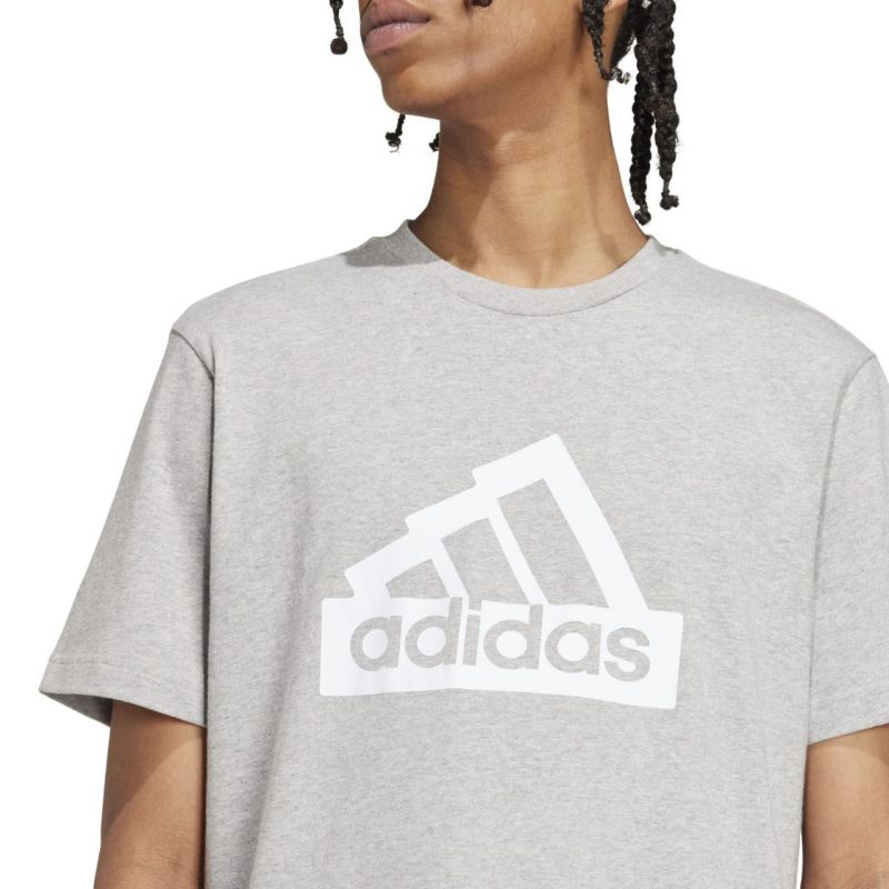 adidas Modern Essentials Graphic T-shirt M IW2648