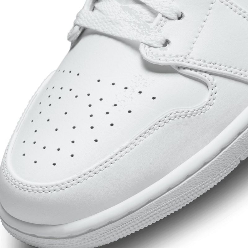 Nike Air Jordan 1 Low M shoes 553558-136