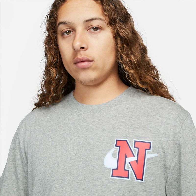 Nike Sportswear T-shirt M FD1320-063