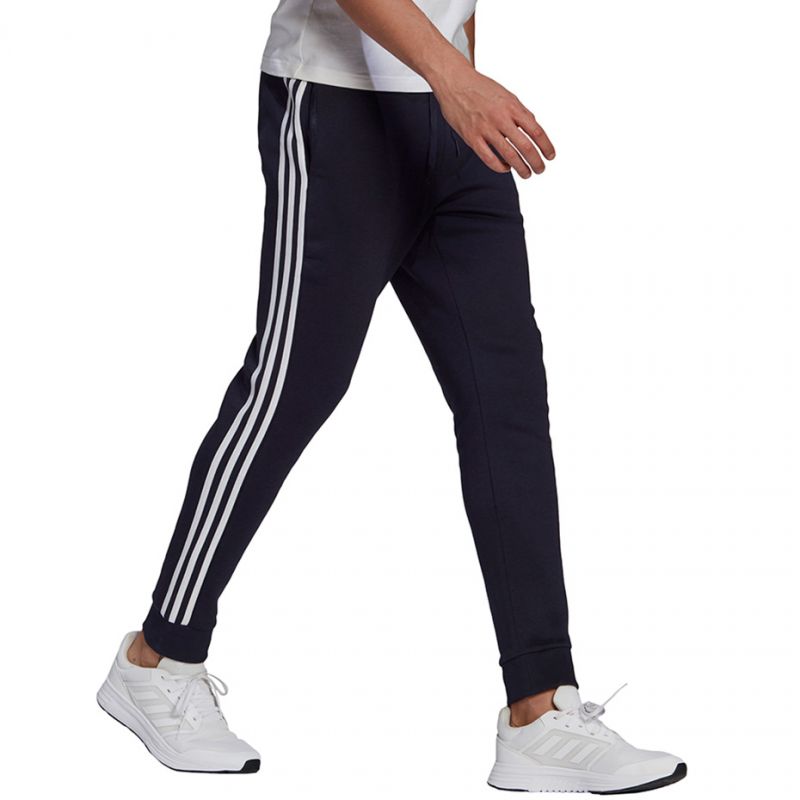 Pantaloni adidas Essentials Fleece Tapered Cuff 3-Band M GK8823