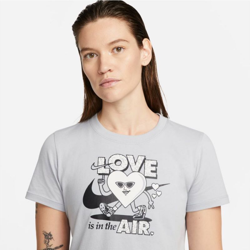 T-shirt Nike Sportswear W DN5878 063