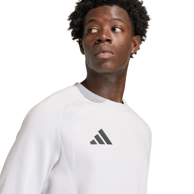 Felpa girocollo da viaggio adidas Tiro 26 da uomo bianca KD3323