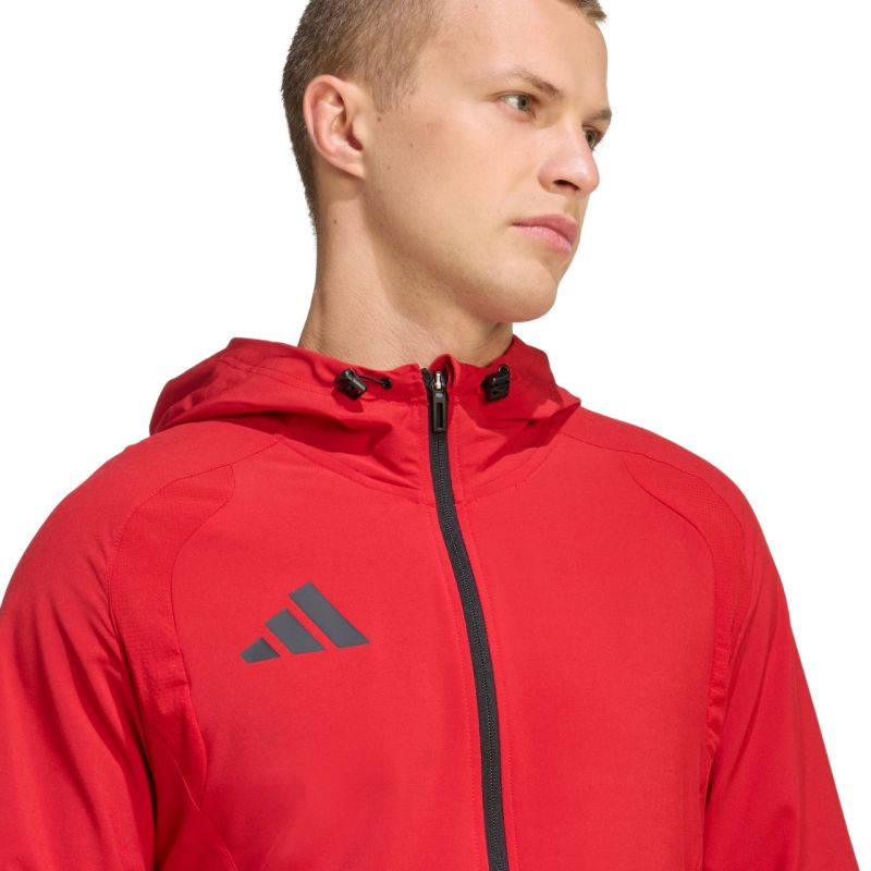 Giacca da uomo adidas Tiro 26 Travel Windbreaker Rossa KD3337
